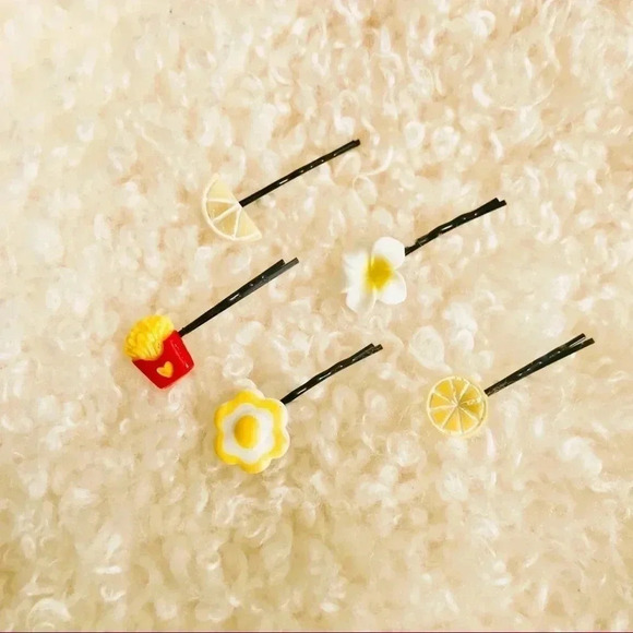 5 handmade hair accessories​​​ - Picture 1 of 1